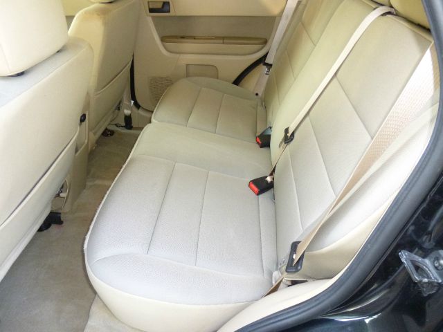 Ford Escape 2011 photo 1