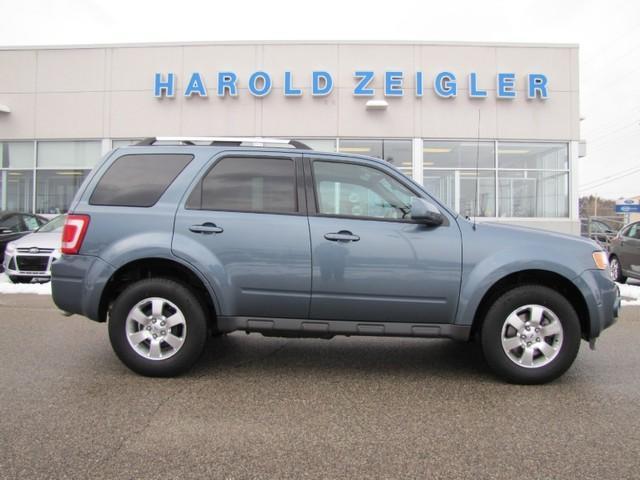 Ford Escape 2011 photo 1