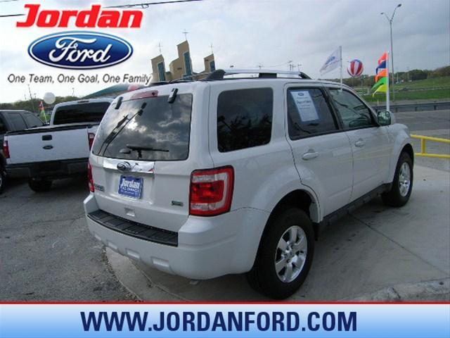 Ford Escape 2011 photo 4