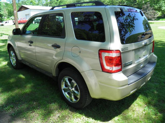 Ford Escape 2011 photo 10