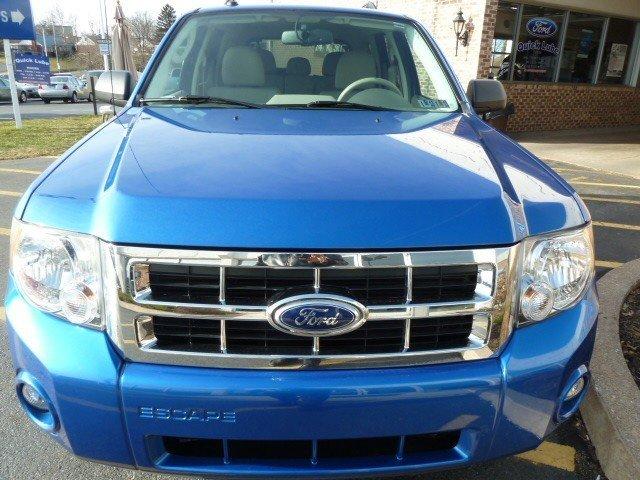 Ford Escape 2011 photo 4