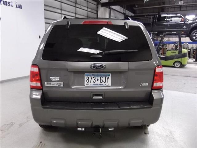 Ford Escape 2011 photo 1