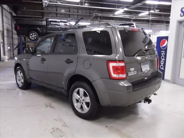 Ford Escape 2011 photo 2