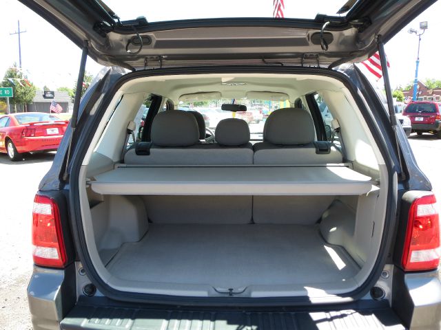 Ford Escape 2011 photo 13