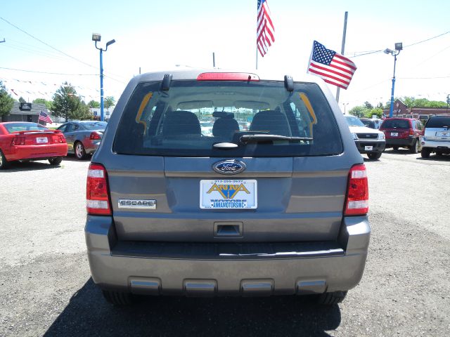 Ford Escape 2011 photo 14