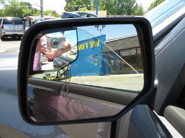 Ford Escape 2011 photo 16