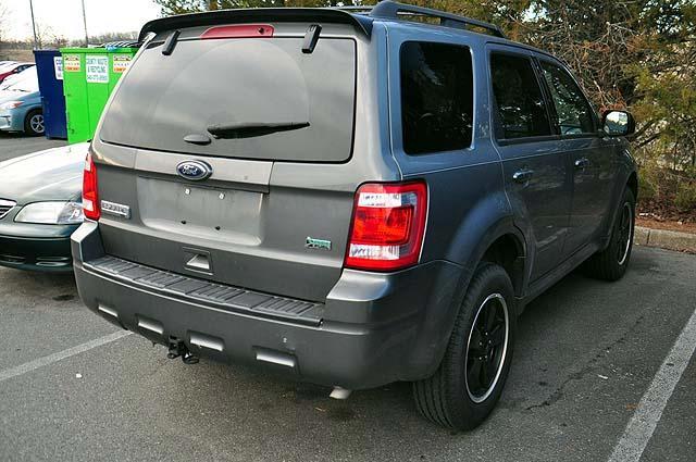 Ford Escape 2011 photo 1
