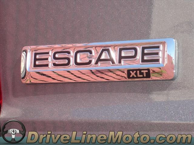 Ford Escape 2011 photo 25