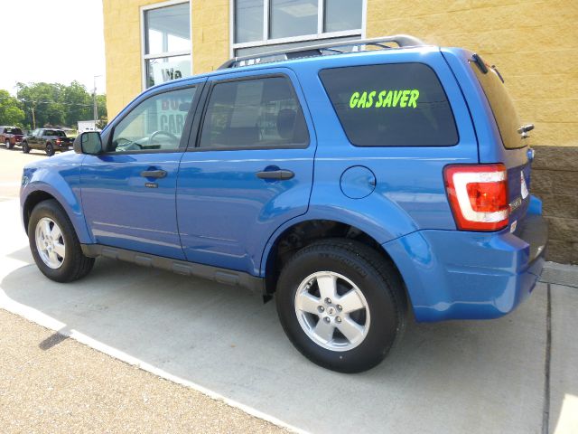 Ford Escape 2011 photo 4