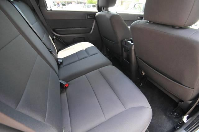 Ford Escape 2011 photo 11