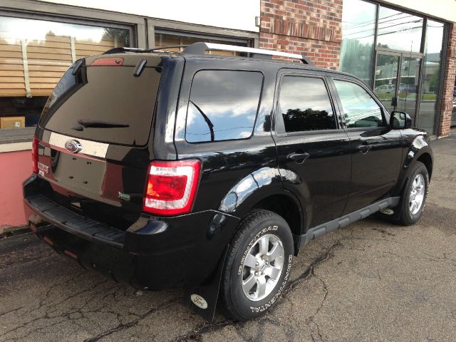 Ford Escape 2011 photo 1