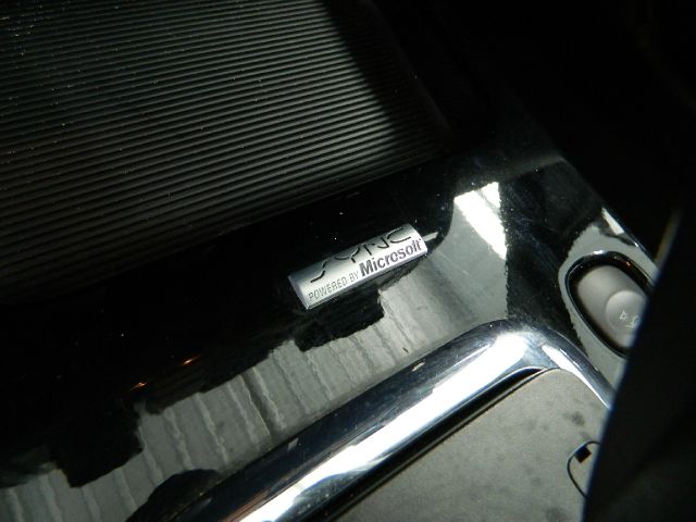 Ford Escape 2011 photo 10