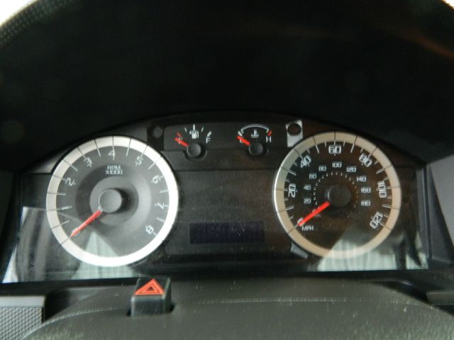 Ford Escape 2011 photo 12