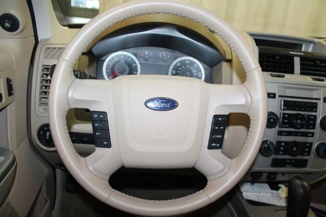 Ford Escape 2012 photo 5