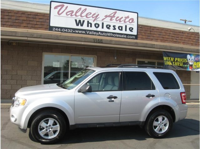 Ford Escape 2012 photo 2