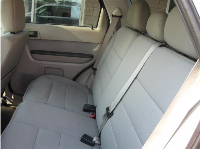 Ford Escape 2012 photo 4