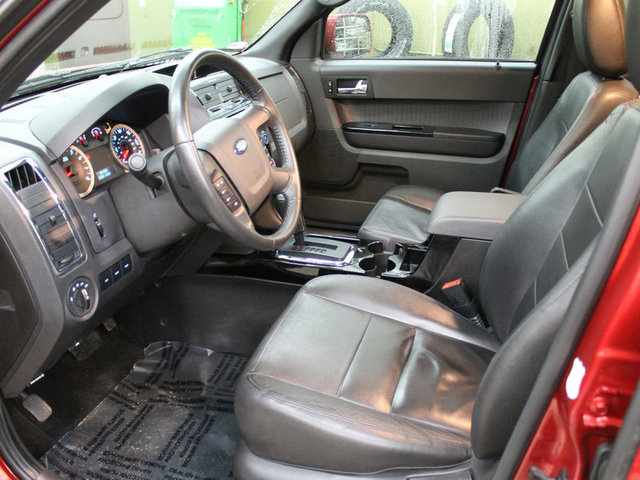 Ford Escape 2012 photo 3