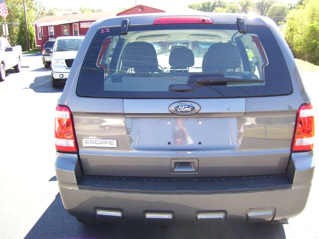 Ford Escape 3500 Cummins Diesel SUV