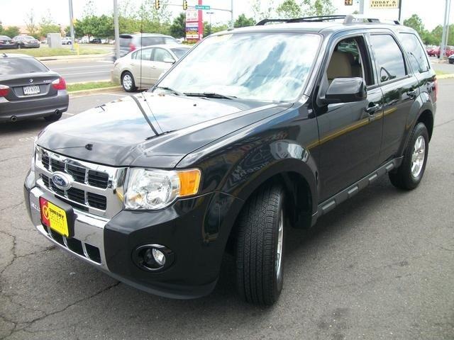 Ford Escape SLT 25 SUV