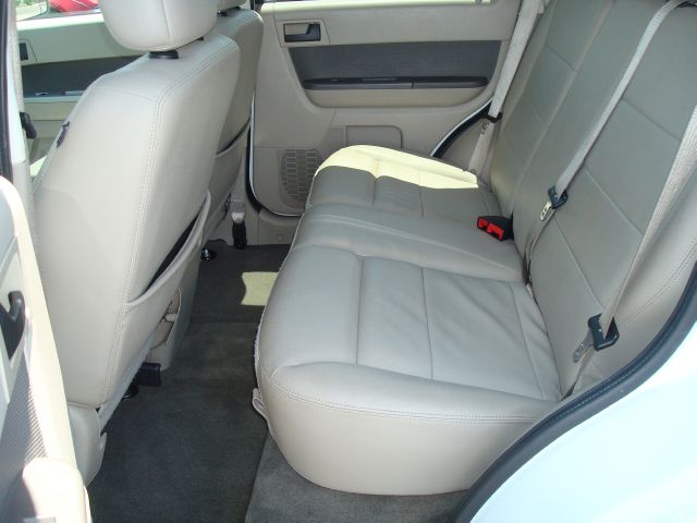 Ford Escape 2012 photo 20