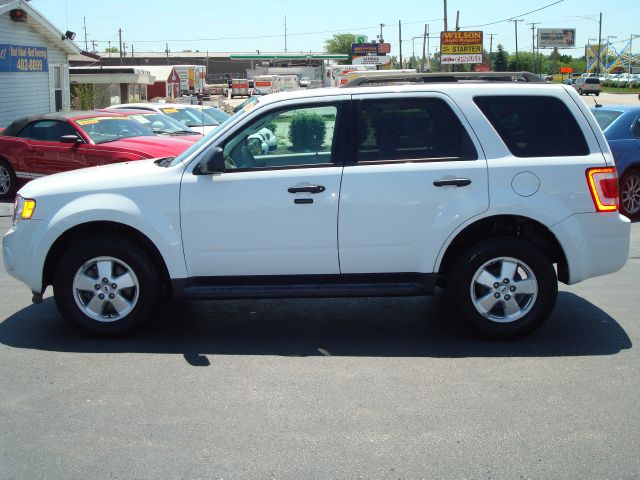 Ford Escape 2012 photo 21