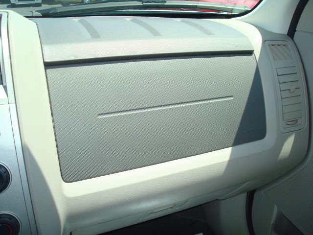 Ford Escape 2012 photo 24