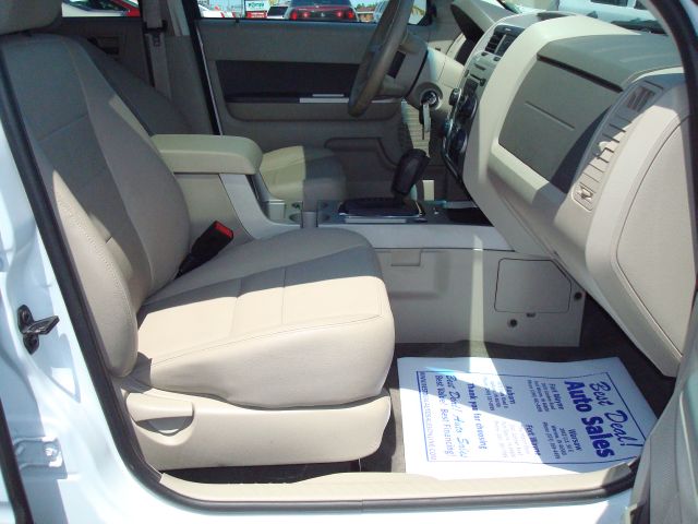 Ford Escape 2012 photo 27