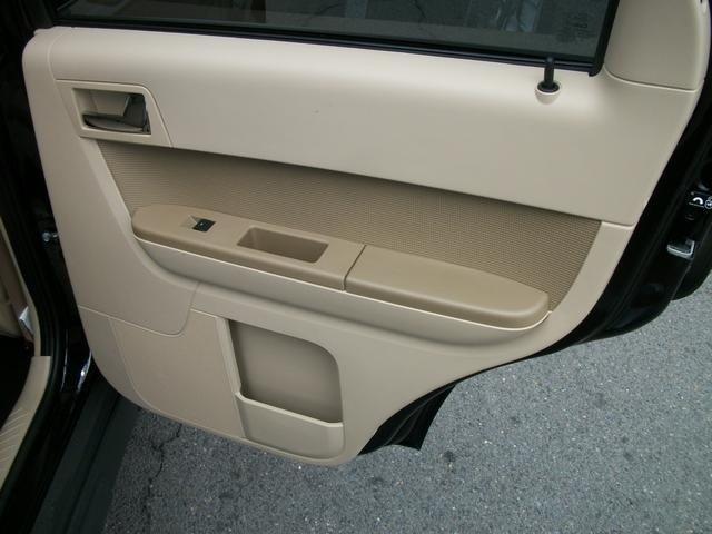 Ford Escape 2012 photo 1