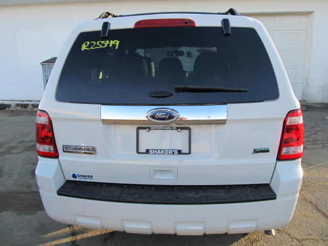 Ford Escape 2012 photo 2