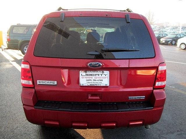 Ford Escape 2012 photo 3