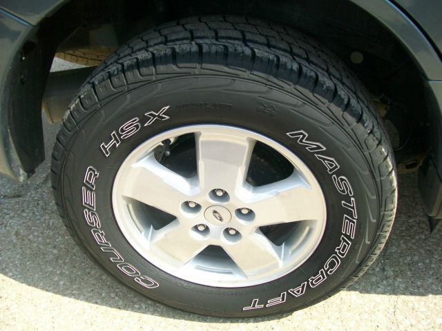 Ford Escape 2012 photo 1