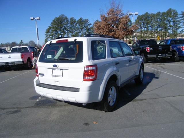 Ford Escape 2012 photo 5