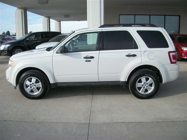 Ford Escape 2012 photo 3
