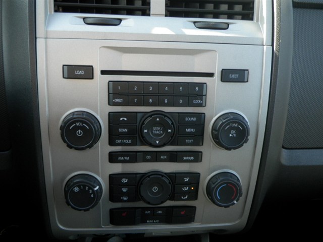 Ford Escape 2012 photo 1