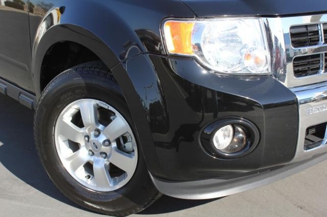 Ford Escape 2012 photo 2