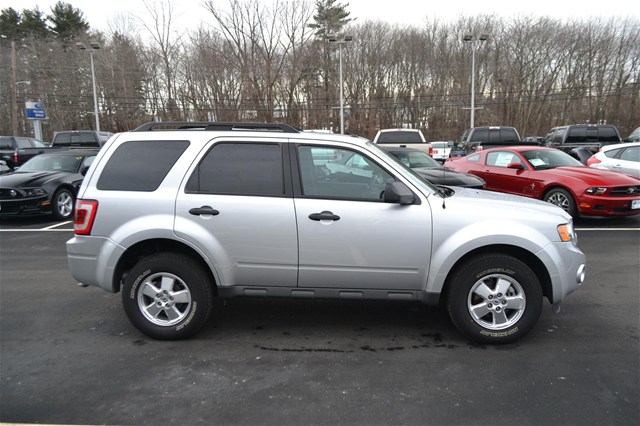 Ford Escape 2012 photo 3