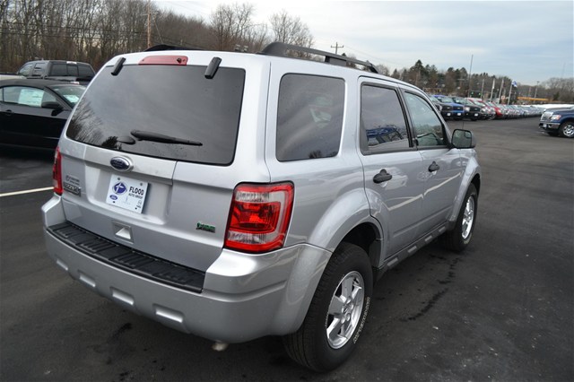 Ford Escape 2012 photo 4