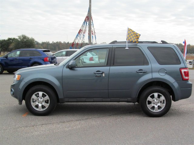 Ford Escape 2012 photo 2