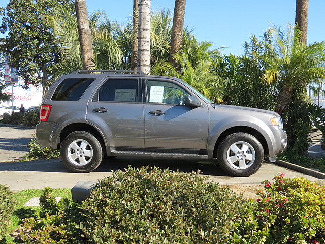 Ford Escape 2012 photo 1