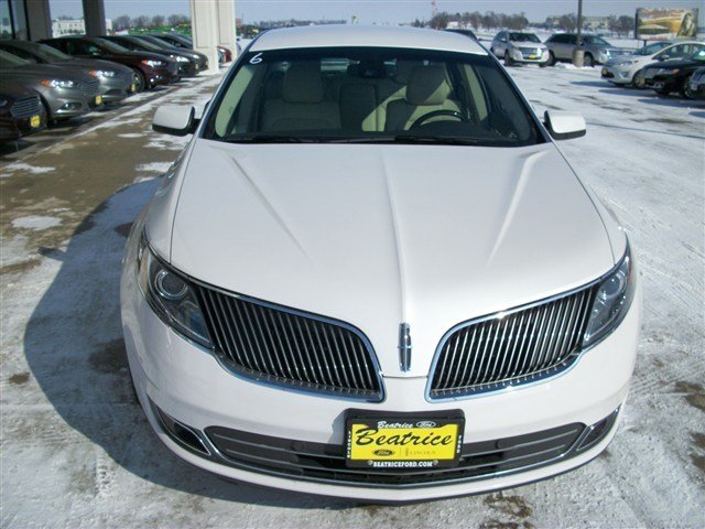 Ford Escape 2012 photo 1