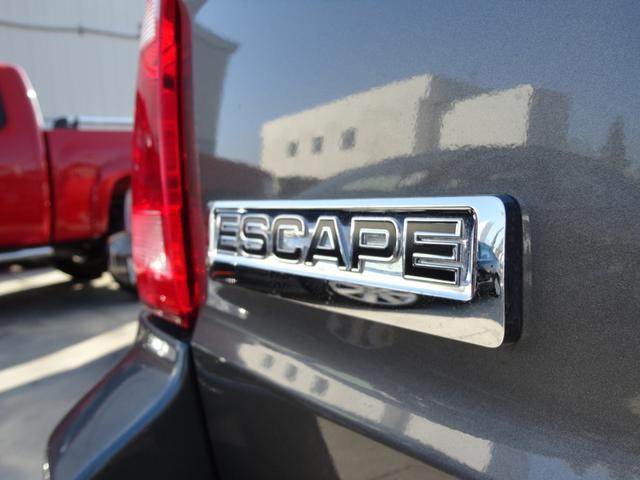 Ford Escape 2012 photo 2