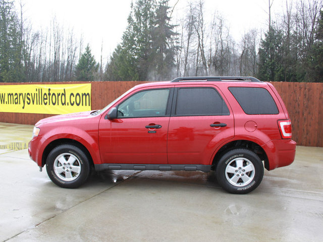 Ford Escape 2012 photo 2