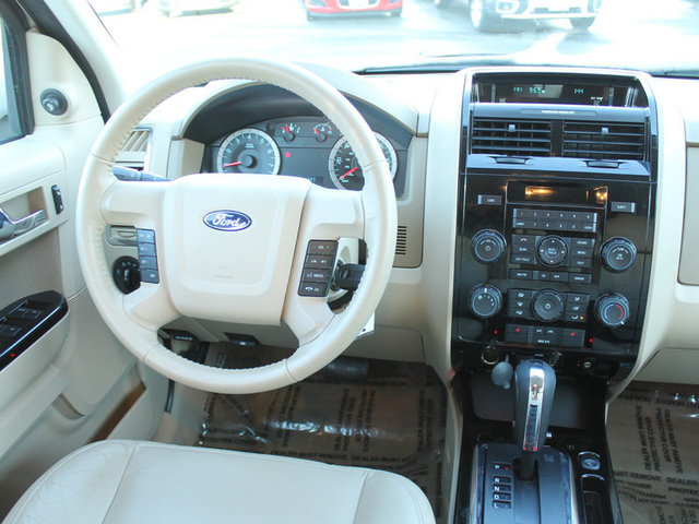 Ford Escape 2012 photo 5