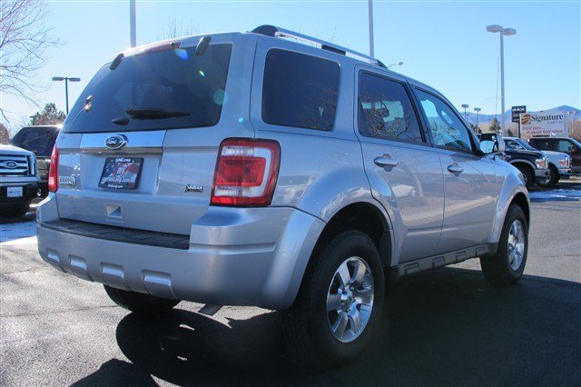 Ford Escape 2012 photo 2