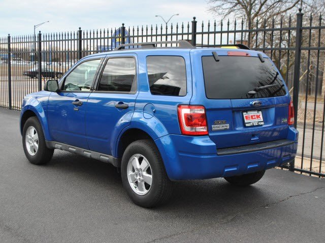 Ford Escape 2012 photo 2