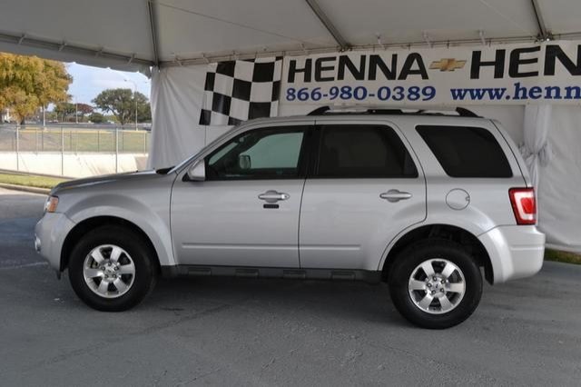 Ford Escape 2012 photo 1