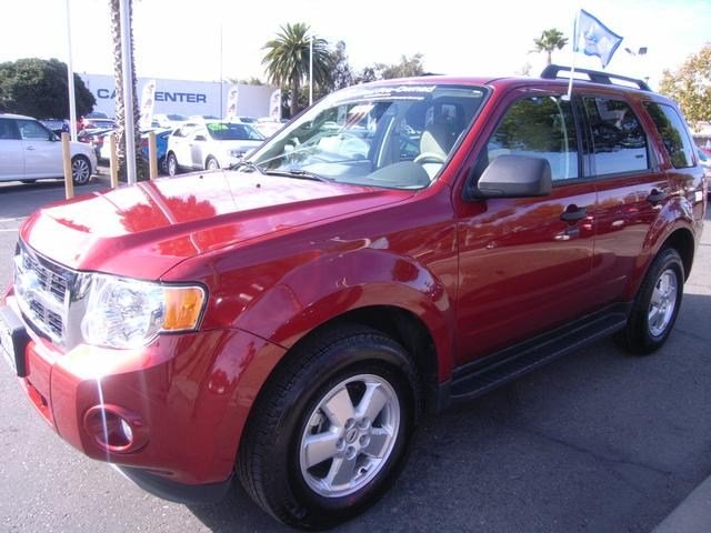 Ford Escape 2012 photo 1