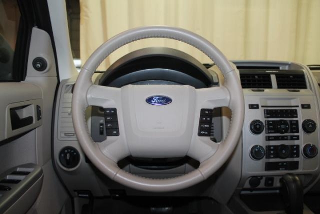 Ford Escape 2012 photo 5