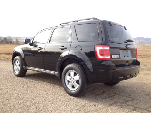 Ford Escape 2012 photo 2