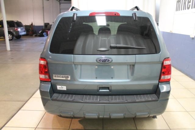 Ford Escape 2012 photo 4
